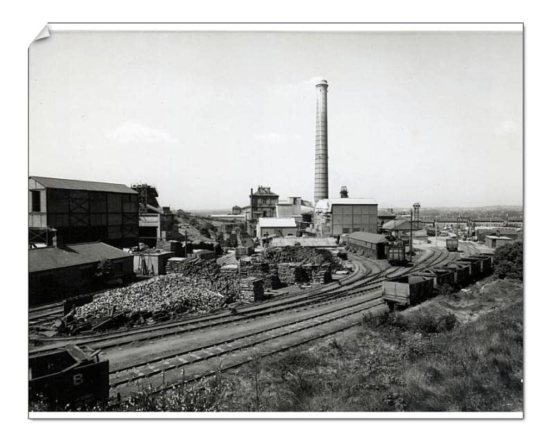 Media StorehouseBestwood Colliery Print, Nottinghamshire 1873-1967 - Print 10"x8" (25x20cm) (4474387)