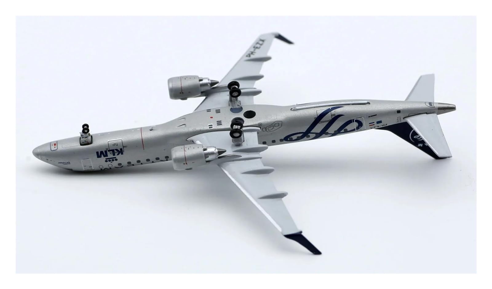 Amazon.co.jp: 飛行機模型飛行機おもちゃの飛行機模型 XX40061