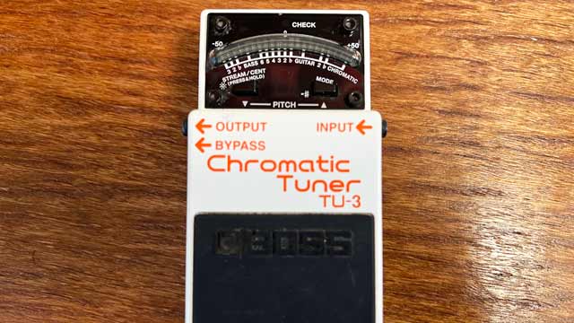 Watch Boss TU-3 Chromatic Tuner Pedal with Bypass REVIEW on Amazon