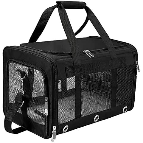Soft Sided Pet Carrier Bag with Removable Mat Cover