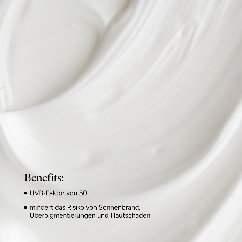 JUNGLÜCK Sonnenfluid Gesicht SPF 50 - Vegan | Leichte Gesichtslotion mit organischen UVFiltern ohne Weißeleffekt | Breitspektrum mit LSF 50 schützt vor UV-B- & UV-A-Strahlen