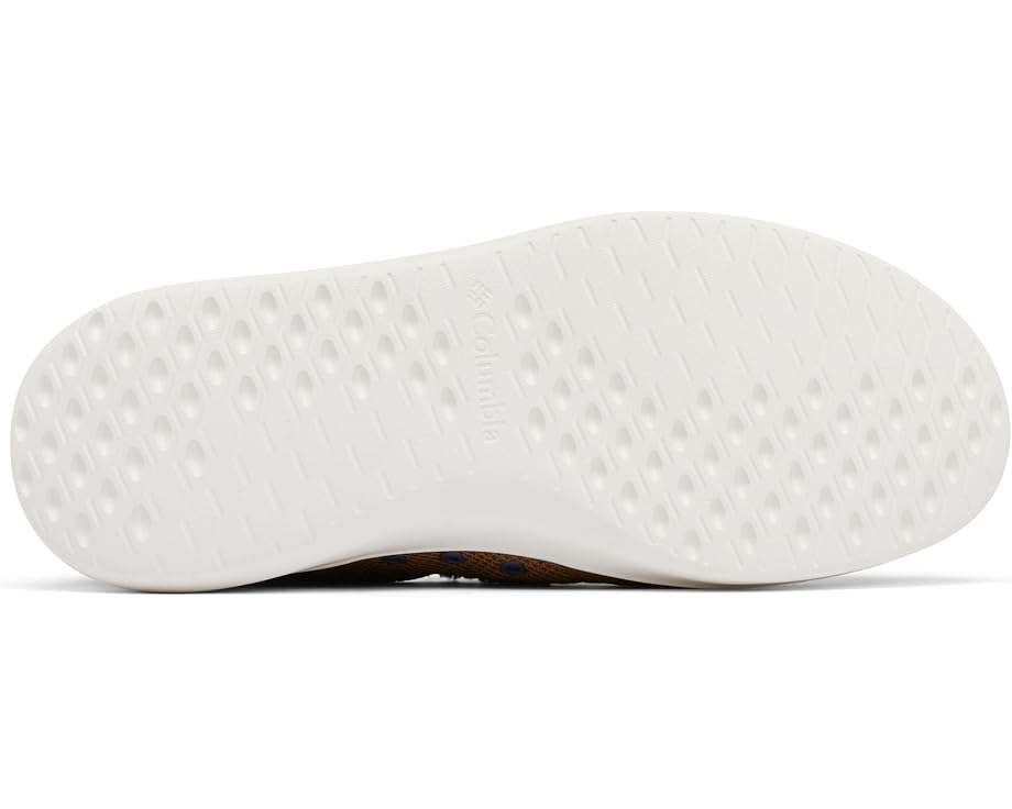 Columbia Boatside™ Breathe PFG - Bottom View