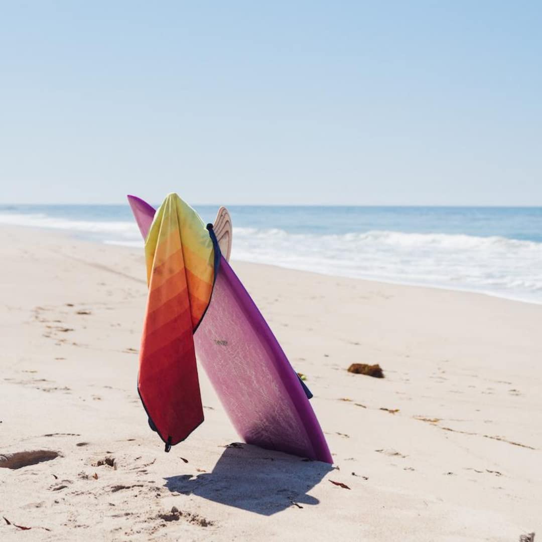 Amazon.com: Rumpl Everywhere Towel | Outdoor Quick Dry Towel for Hiking,  Camping, Traveling, Beach Trips | 29.5 x 72 | Rainbow Fade : Sports u0026  Outdoors