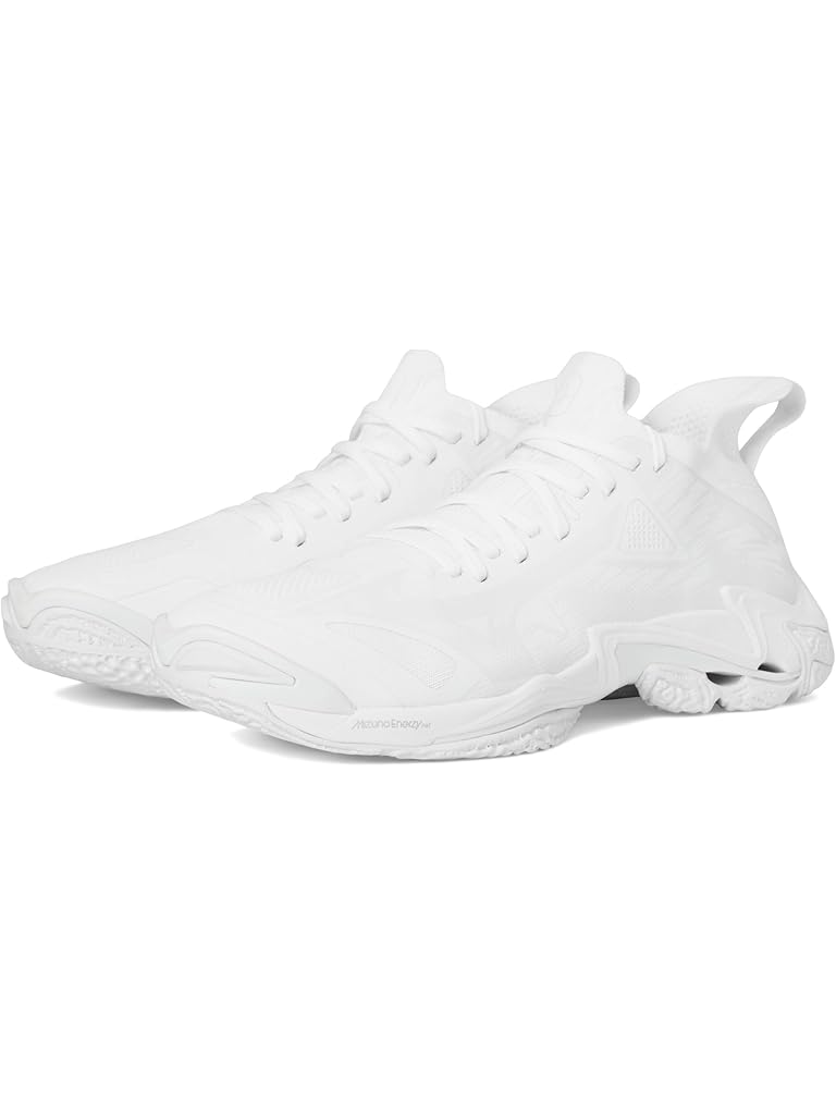 White Mizuno Wave Lightning Neo 3