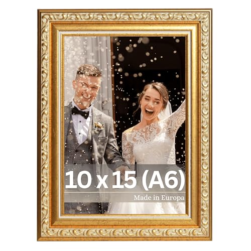 Indipendentemente dalle dimensioni della Cornice, è possibile utilizzarla in modo flessibile in diverse situazioni. Le cornici più piccole, fino a un formato di 18x24 cm, sono dotate di un pratico supporto da tavolo e sono quindi perfette per essere collocate in modo decorativo su una scrivania, una mensola o un tavolino. Le cornici più grandi, invece, offrono un'elegante decorazione da parete che mette in mostra con stile le vostre foto preferite.