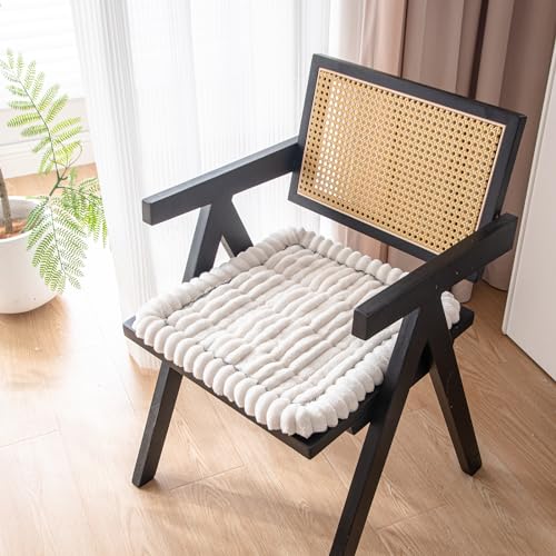 Best Couch for Family With Dogs: Durable, Washable, Pet-Friendly Covers 5 LiveGo Fuzzy Couch Covers for Pets, Couch Protector for Dogs Garden Chic Cotton Protective Couch Cover, Pet Mat Bed Couch Cover (Milky White, 45x45 cm/17.7x17.7 in)