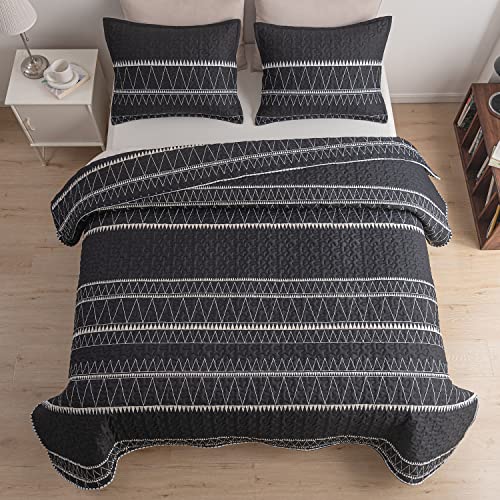 Durlengen Black Quilt Set California King Size 3Pcs,Bohemian Design With White & Black Geometric Pattern Printed On Black, All Season Lightweight Coverlet Sets(California King 112X104,Boho Black) #TOP4