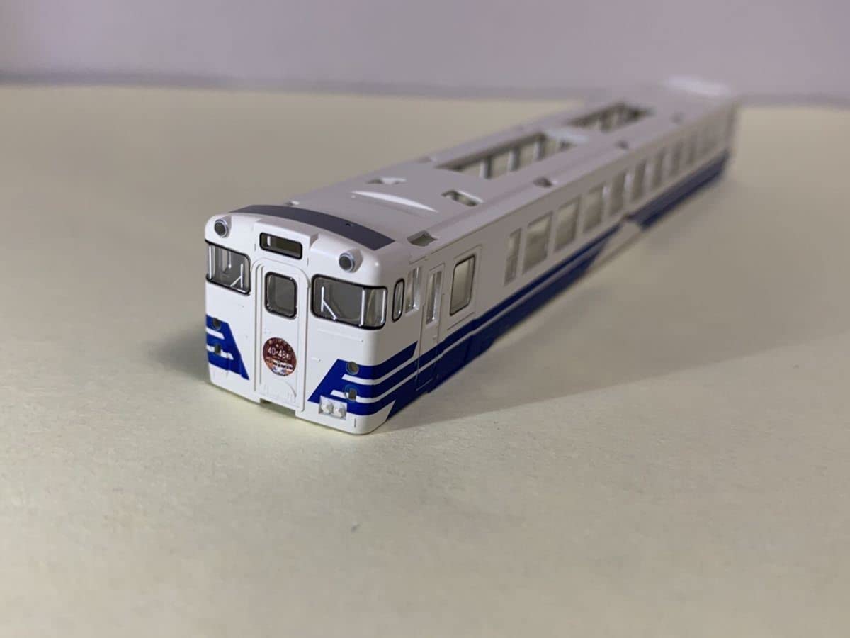 Amazon.co.jp: TOMIX 97943 キハ40-1550 ボディ窓ガラス付 特別企画品 