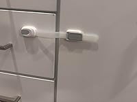 Review Image by Elsimar Leon