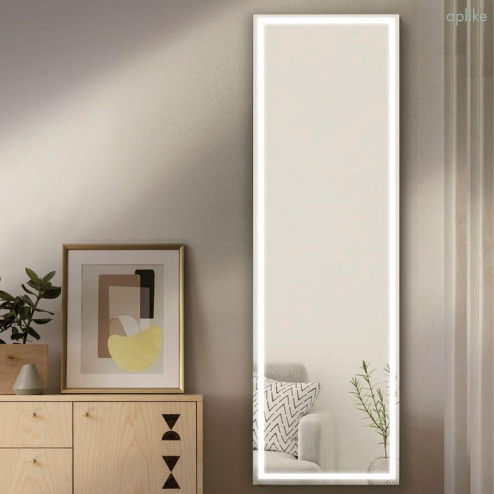 Espejo de pie con luz led Neutra y Enchufe Inteligente Medidas 50 cm x 160 cm PARÍS