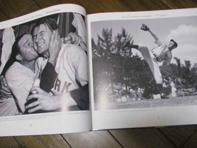 Amazon.co.jp: ニューヨークヤンキース 創立100周年記念写真集 絶版