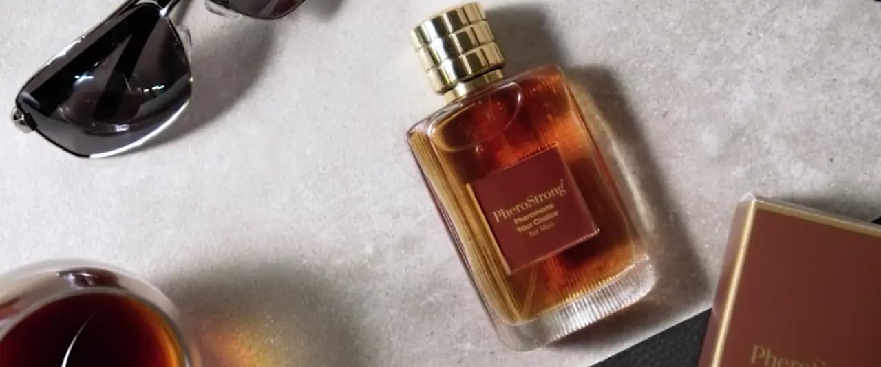 Perfume Feromonas Your Choice for Men – Perfume con Feromonas para Hombre | Irresistible, Elegante y Masculino | Lavanda, Limón Italiano, Vainilla de Madagascar, Vetiver | Fragancia que Deja Huella