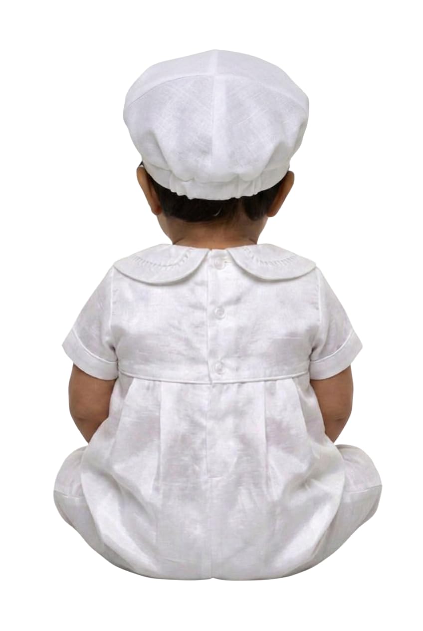 Conjunto de 2 Piezas para Bautizo de bebé niño, de satén Blanco, con Cuello Peter Pan y Gorro.