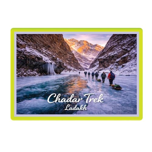 Image of Decorative Fridge Magnet with Glowing Border | Pack of 1 (Chadar Trek - The Frozen River Trek, Ladakh, 3x2 inch - Fluorescent Border)