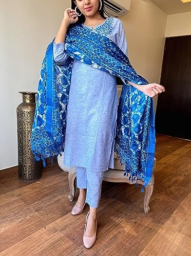 Image of Leaf Embroidered 3 /4 Sleeve Cotton Kurti Pant Set with Dupatta for Women