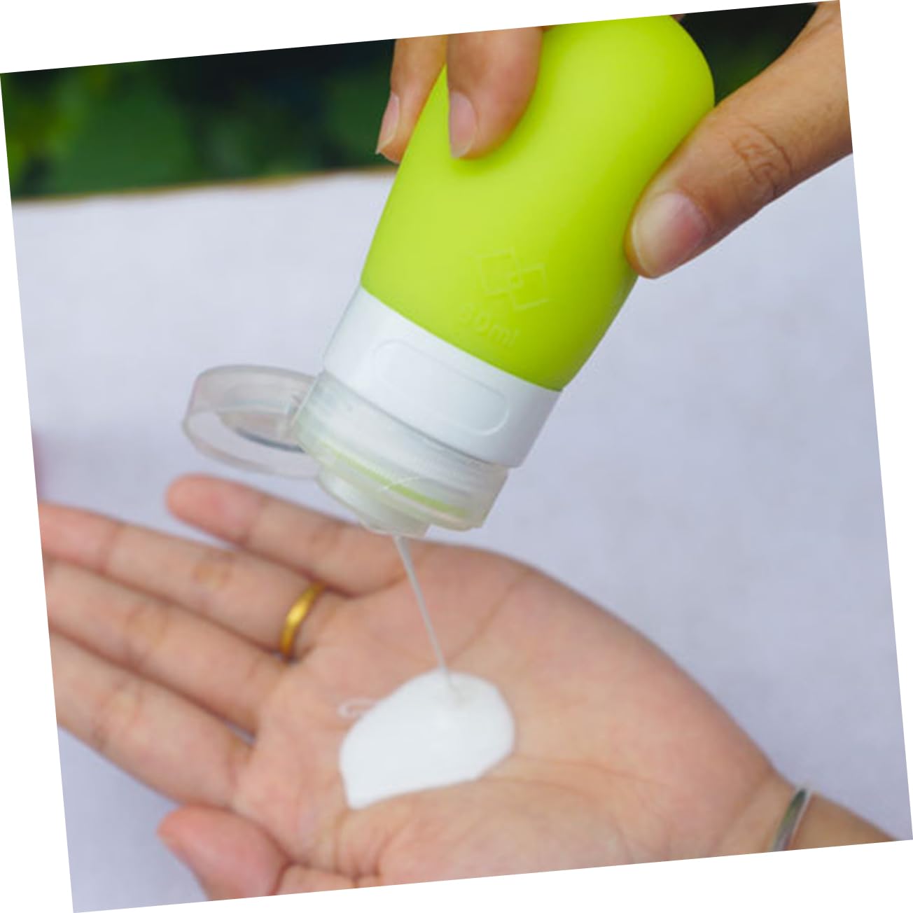 FRCOLOR 16pezzi Bottiglie in Silicone Per Shampoo e Cosmetici Contenitori Ricaricabili in Per Travel