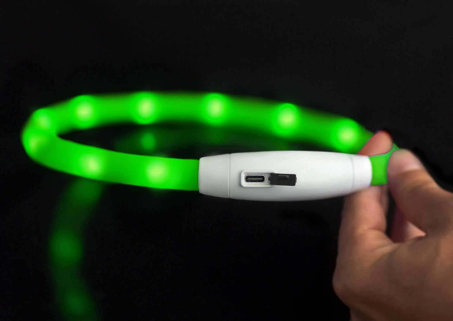 PRECORN LED Hundehalsband USB-C - Leuchthalsband Für Hunde 18-65cm Aufladbar