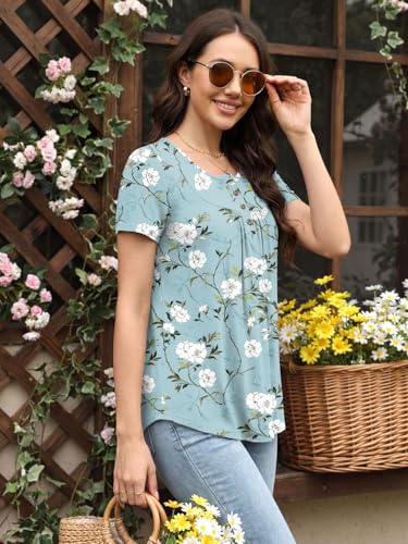Image of Womens Summer Pajama Sets 2 Piece Short Sleeve Top and Capri Pants Plus Size Ladies Lounge Pjs Sets with Pockets