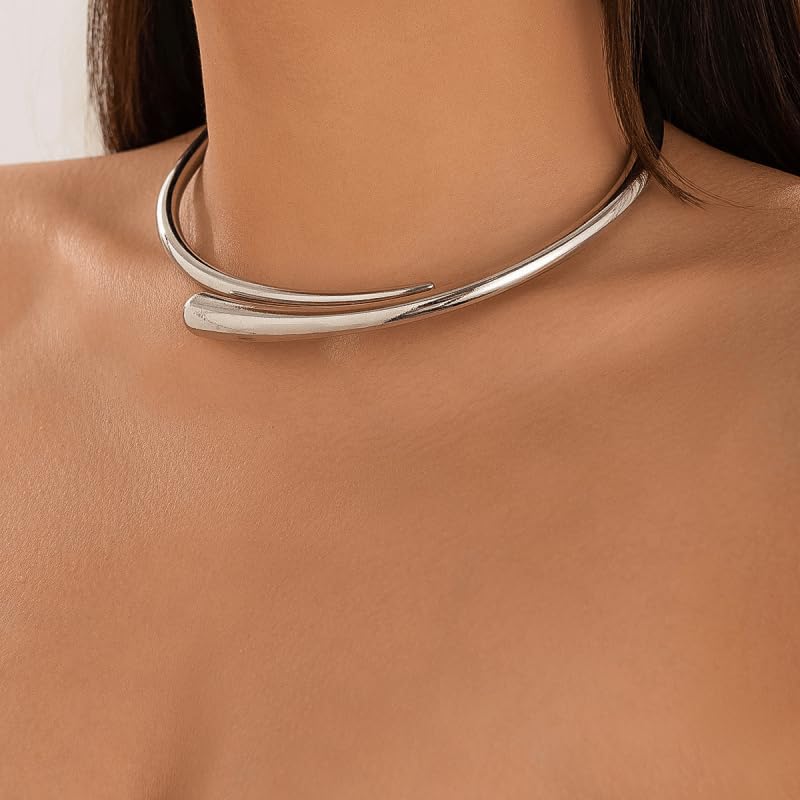 Collier de déclaration de mode rigide et épais style ras du cou