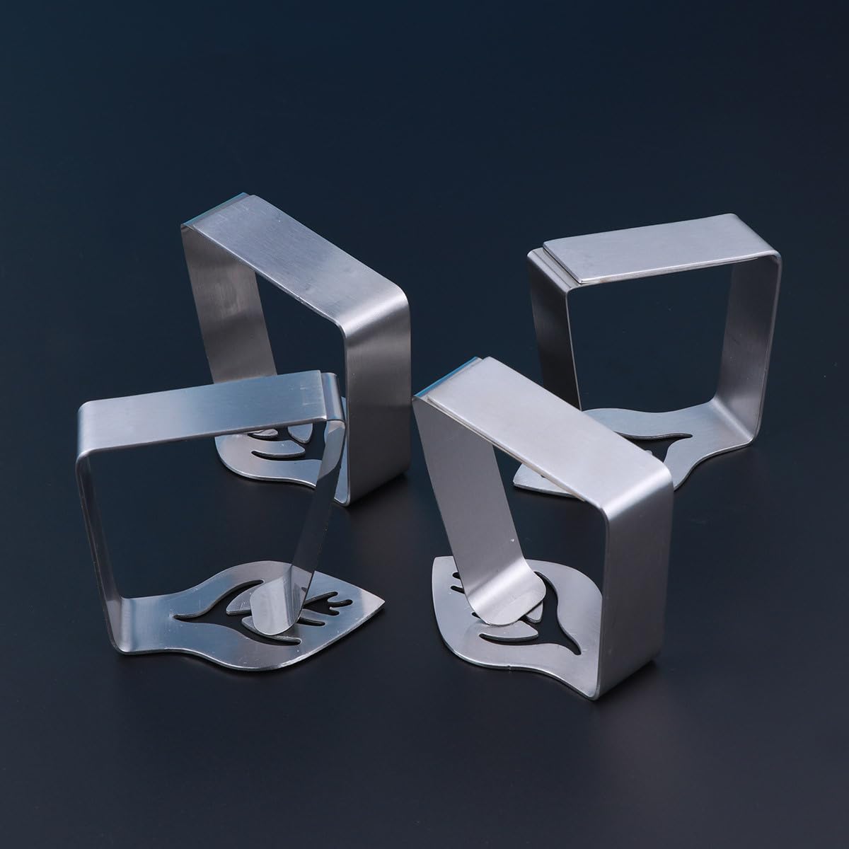 Clip per Tovaglia in Acciaio Inossidabile 8 Pezzi Morsetti a Forma di Foglia, Facili da Usare, Adatti a Spessori Tavolo, per Matrimoni e Buffet