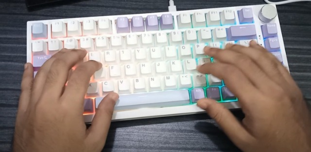 Amazon.com: ATTACK SHARK Ajazz Hot Swappable Mechanical Keyboard