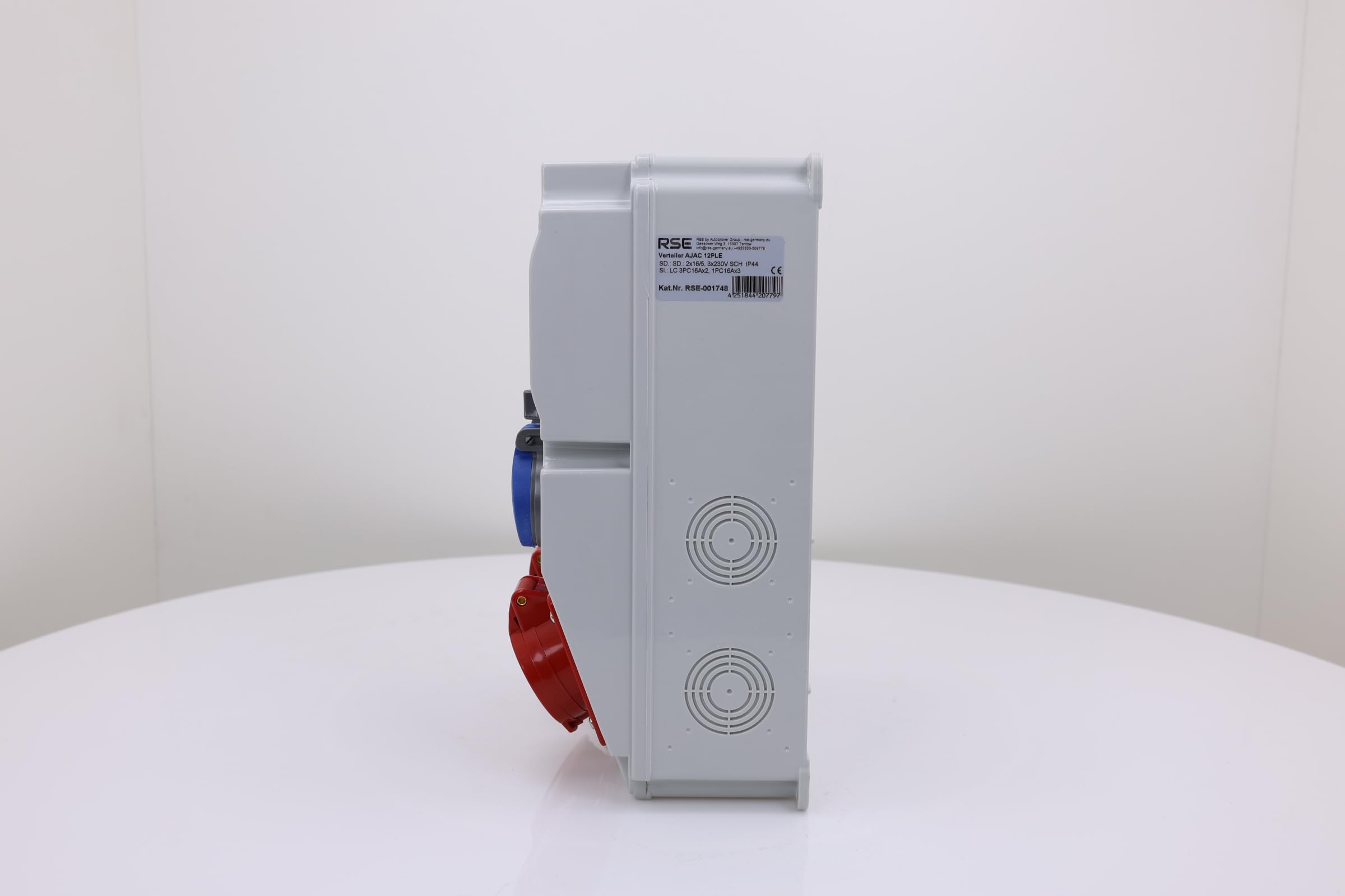 Cuadro El&eacute;ctrico Monof&aacute;sico Schuko CEE Distribuidor De Corriente 1X32A 1x16a 3x230v Con Interruptor De Levas 96345873