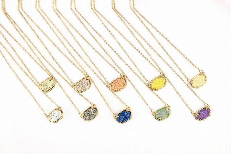 Collier druzy ovale bleu clair à porter au quotidien pendentif quartz ras du cou - 3
