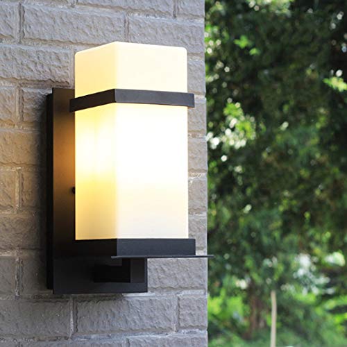 Applique extérieure étanche avec diffuseur carré en verre opale
