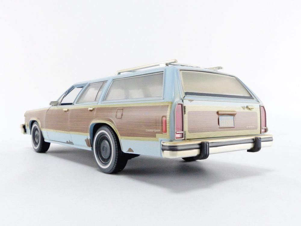 Greenlight 19085 Artisan Collection - Terminator 2: Judgment Day - 1980 Ford LTD Country Squire 1/18 Scale : Arts, Crafts & Sewing