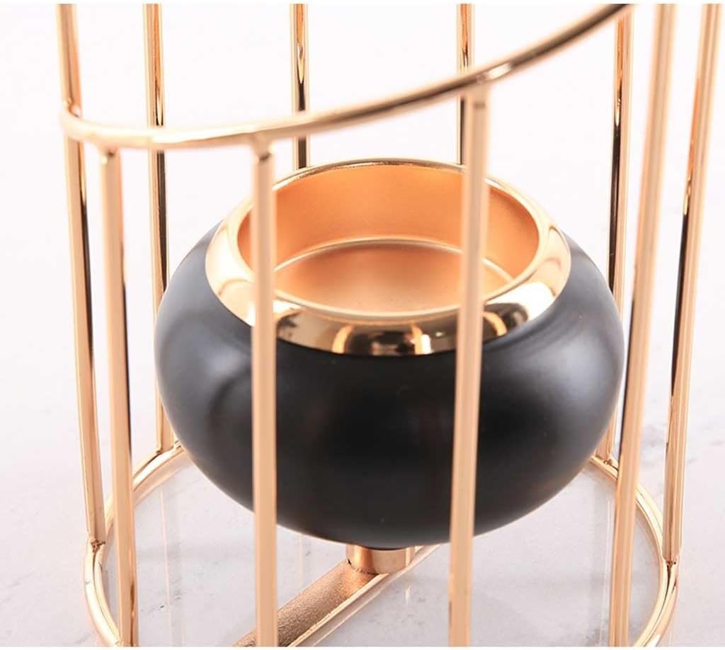 奉納キャンドルホルダー ゴールデンメタルキャンドルスティック ヨーロピアン幾何学キャンドルスティック ロマンチックキャンドルカップ