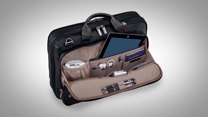 【極美品】BRIGGS & RILEY ブラック ビジネスバッグ Amazon.com: Briggs & Riley @ Work-Brief, Black, Medium : Electronics