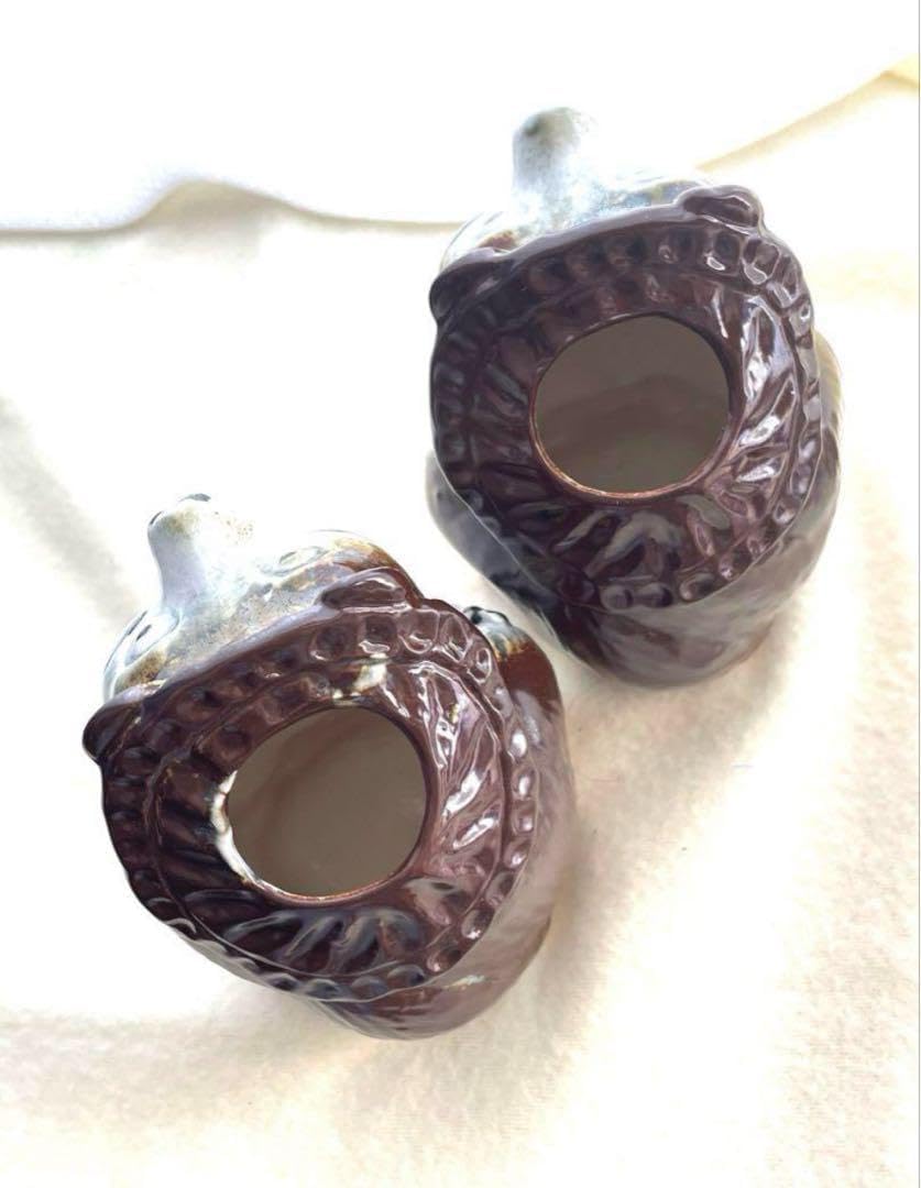 中国 耀州窯青磁 貼神獣面文瓶 唐木台付 在銘 M R5981 青磁印花牡丹