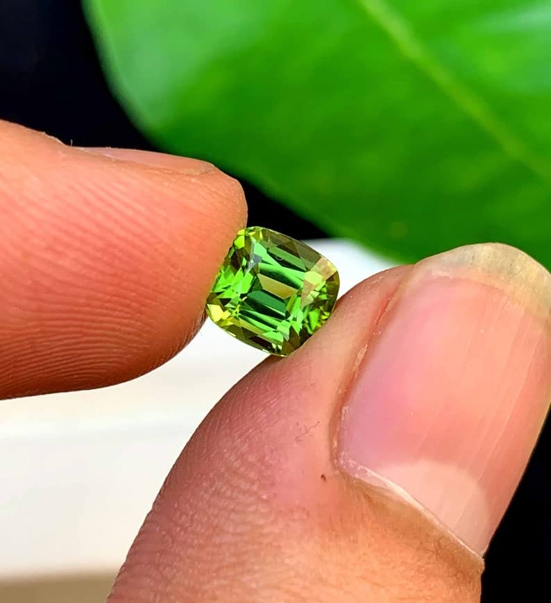 Péridot 15.25 carat pierre naturelle en vrac non traité pour bijoux S-B0BXJ811-DMS