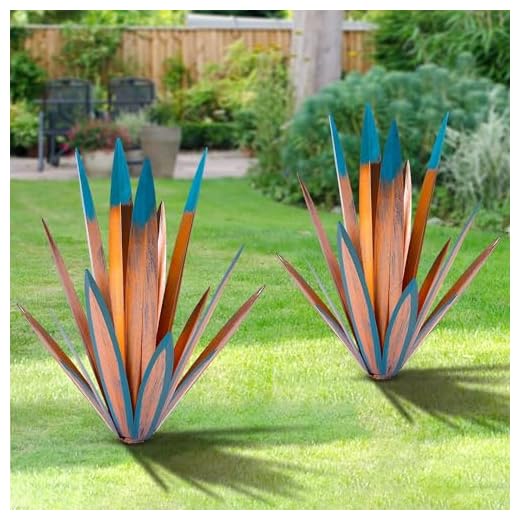 Tequila Rustic Sculpture, 2 Pack DIY Rustic Hand Painted Metal Agave Plant Home Decor, Yard Sculpture Statue, Garden Ornaments Outdoor Decor (Large)