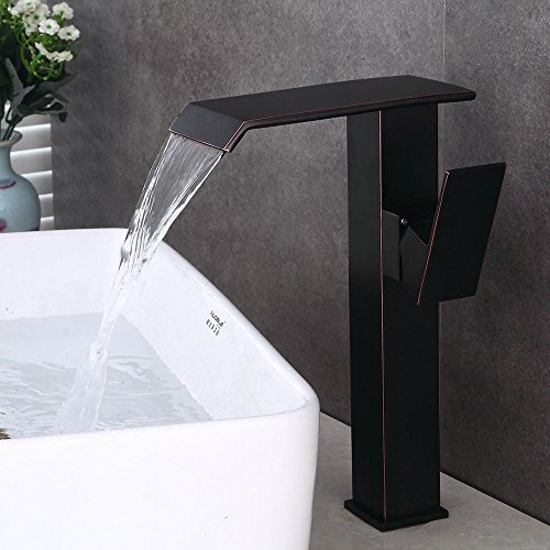 Robinet de lavabo en bronze noir pour une salle de bain style spa rétro