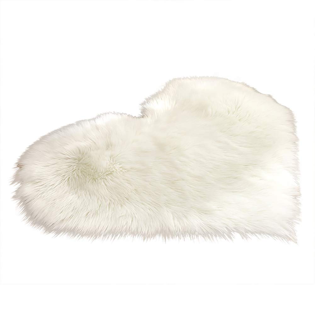 Area Rugs Ultra Soft Indoor Fluffy Love Heart Plush Rug Smooth Faux Fur Rugs Anti-Slip Carpets Floor Mat