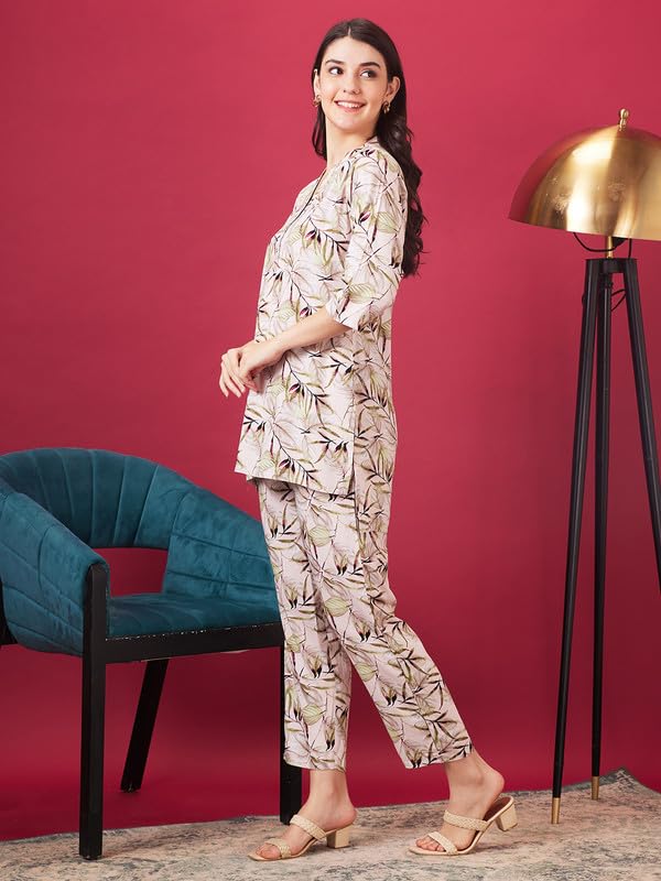 Image of AV2 Women Rayon Printed Top & Pajama Set 2427