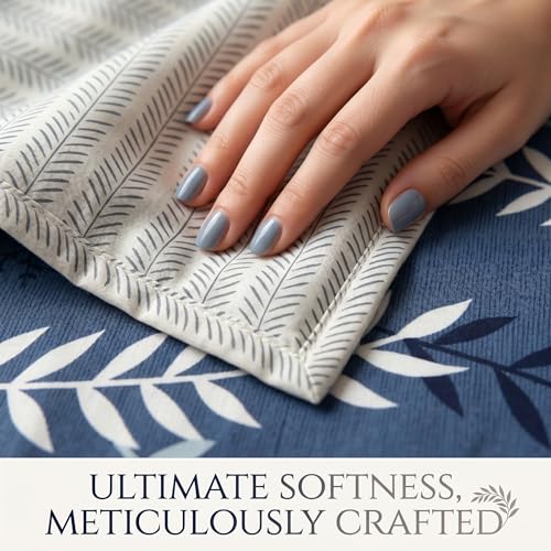 Image of BSB HOME 280 GSM Reversible Dohar for Single Bed, Ultra Soft Microfiber AC Blanket, Lightweight All Season Blanket, Breathable, Skin Friendly, 60 x 88 Inches (152 x 224 cm) - Indigo Blue