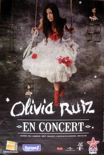 Affiche Olivia Ruiz habiller grand mur vide salon poster 80X120