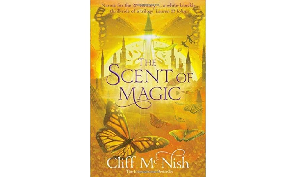 The Scent of Magic: 2 (The Doomspell Trilogy)