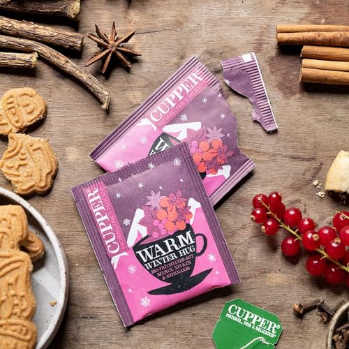 Cupper Bio-Früchtetee Warm Winter Hug, 20 ungebleichte Teebeutel, umweltfreundlich, fair gehandelt