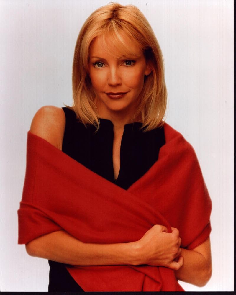 Amazon.com: Posterazzi Heather Locklear In Black Dress With Red Shawl Photo  Print (16 x 20) - Item # MVM58291: Posters & Prints