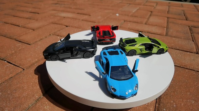 Amazon.com: TOKAXI 1/36 Scale LP750-4 SV Diecast Car Models,Pull