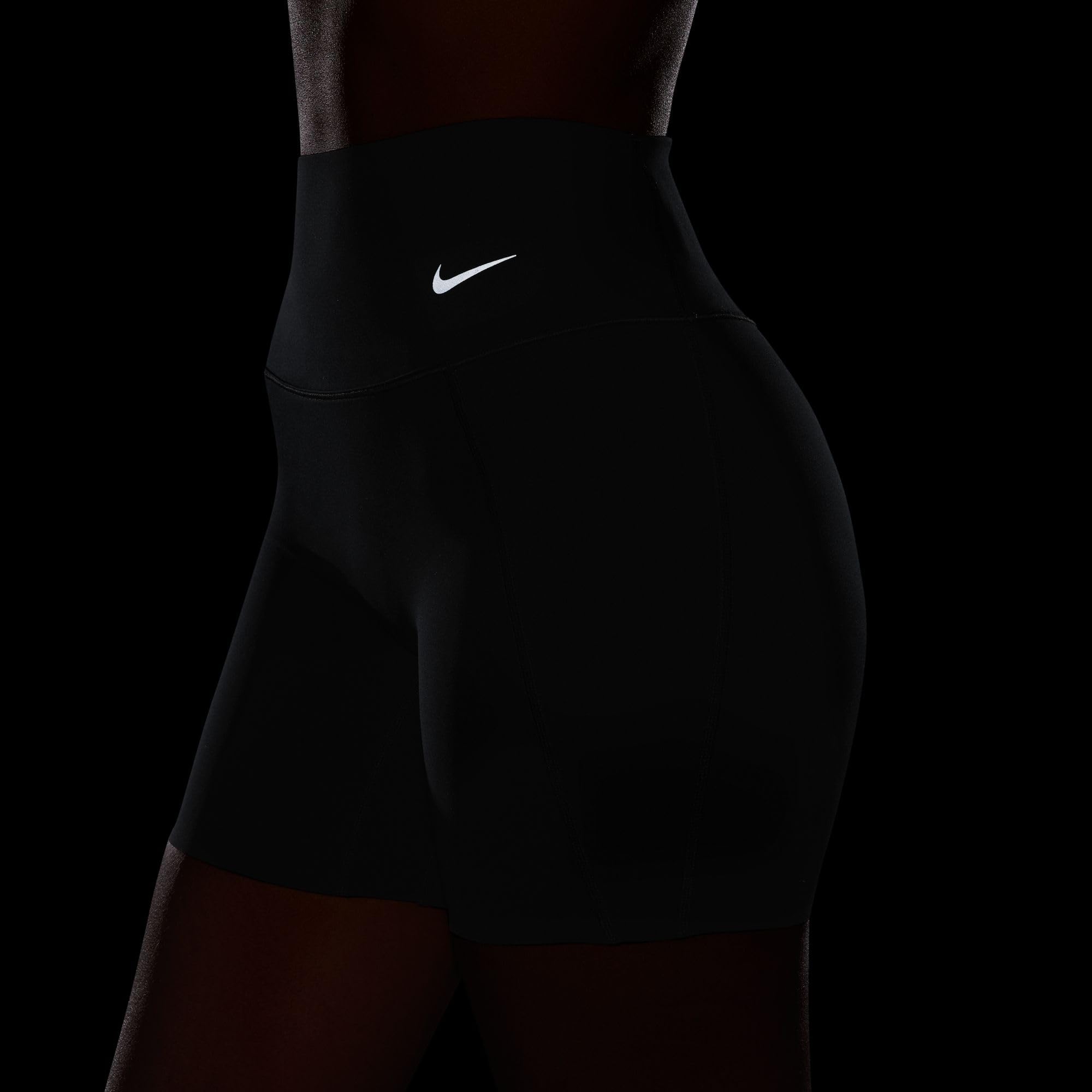 NIKE Nike Universa Bike Shorts Mit Taschen, Mittlerem Halt Und Hohem Bund Für Damen (Ca. 12,7 Cm) - Shorty Kobiety