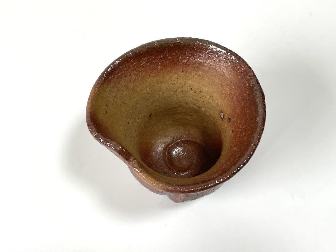 Amazon.co.jp: 陶芸家 作家物 末田恵 備前緋襷酒器 ぐい呑 酒盃 花恵窯