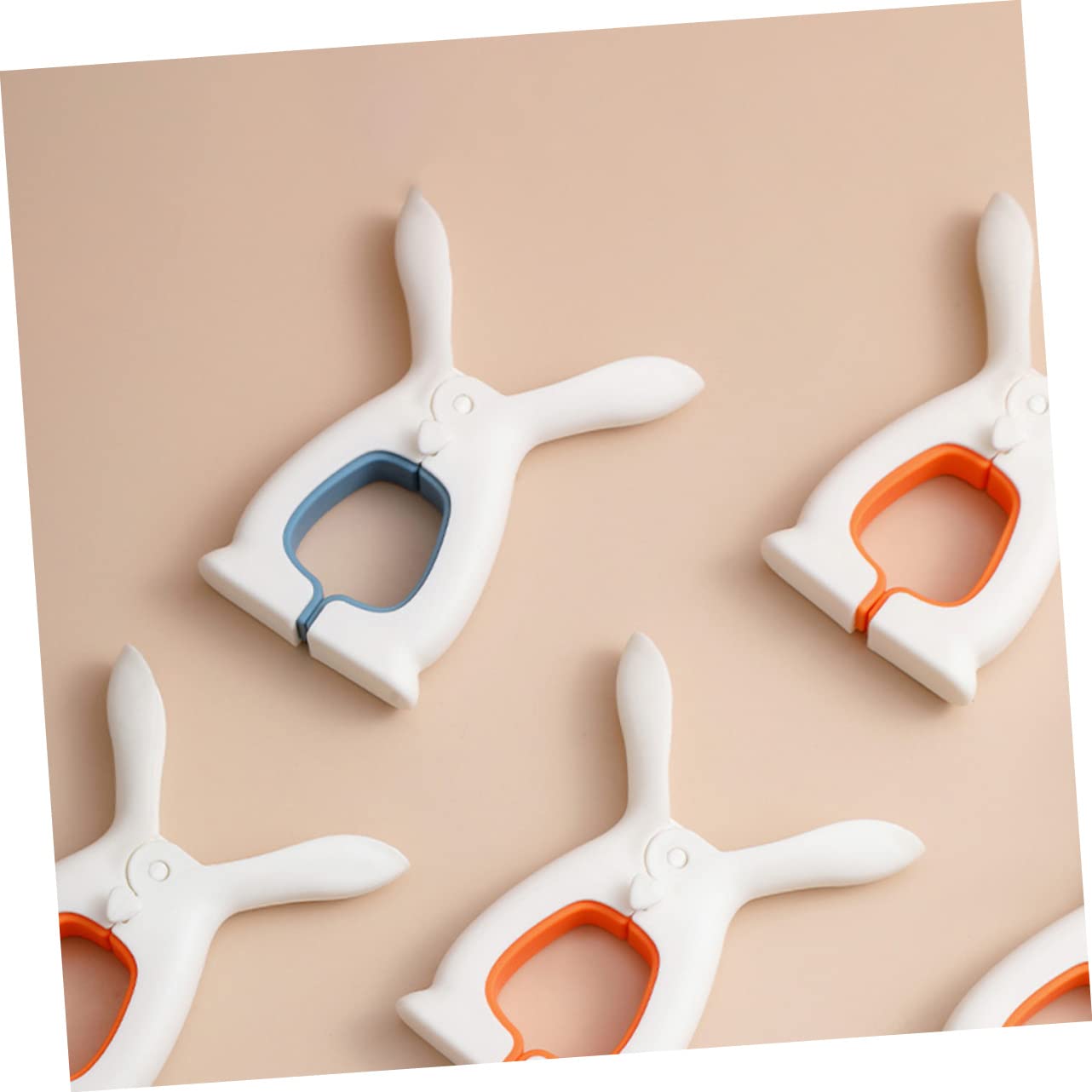 Zerodeko 16piezas Clips Antiviento para Sábanas y Ropa De Diseño De Orejas De Conejo Fijación Segura para Secado Exteriores y Uso Viajes