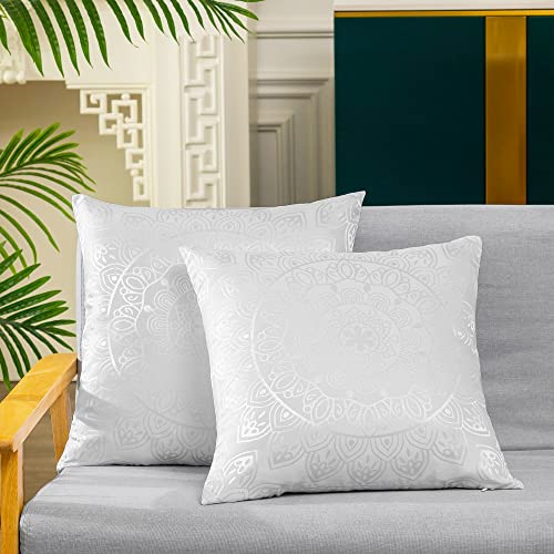 CaliTime Juego de 2 fundas de almohada modernas con diseño de mandala, color blanco Cover