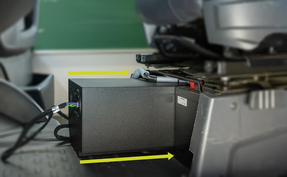 Option System dźwiękowy V2 kompatybilny z FIAT Ducato Series 9 (z radiem 10" od fabryki, rok produkcji od 2024) - 100% Plug & Play ze wzmacniaczem DSP, subwooferem Rock-1 i przednim głośnikiem