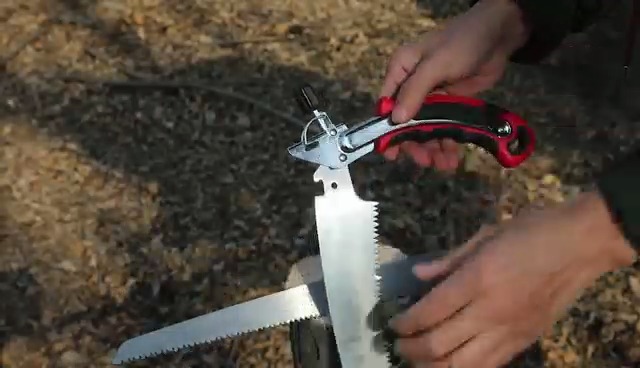 Seghetto Manuale Airaj 150 Mm - Con 3 Lame, Per Legno E PVC, Impugnatura Antiscivolo Sega A Gattuccio