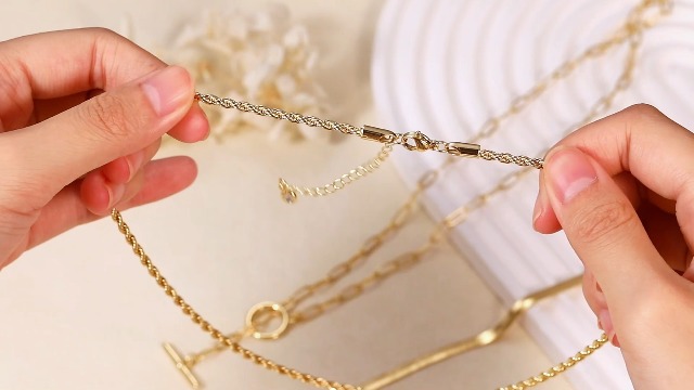 Amazon.com: Freekiss Gold Layered Toggle Necklace for Women, 3